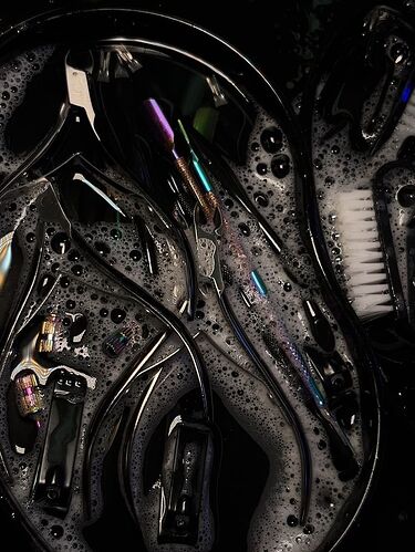 clippers soapy scrub